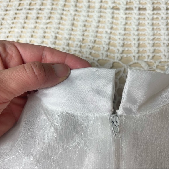 Vintage 1990s Fashionland Originals Girls 7 White Satin Lace Fancy Party Dress - Picture 5 of 6